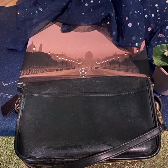 COACH MADE in USA BLACK GOLD DINKY LEATHER CROSSBODY Bag RARE GORG 💚ED Sm VNTG - Picture 9 of 15